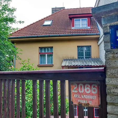 Garden In The City Prague Exterior photo