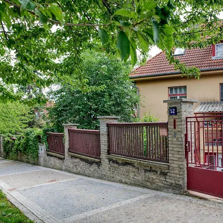 Garden In The City Prague Exterior photo